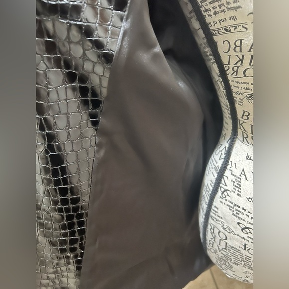 Susana Monaco Black Crocodile embossed single breasted blazer size Small, NWT - Picture 10 of 13